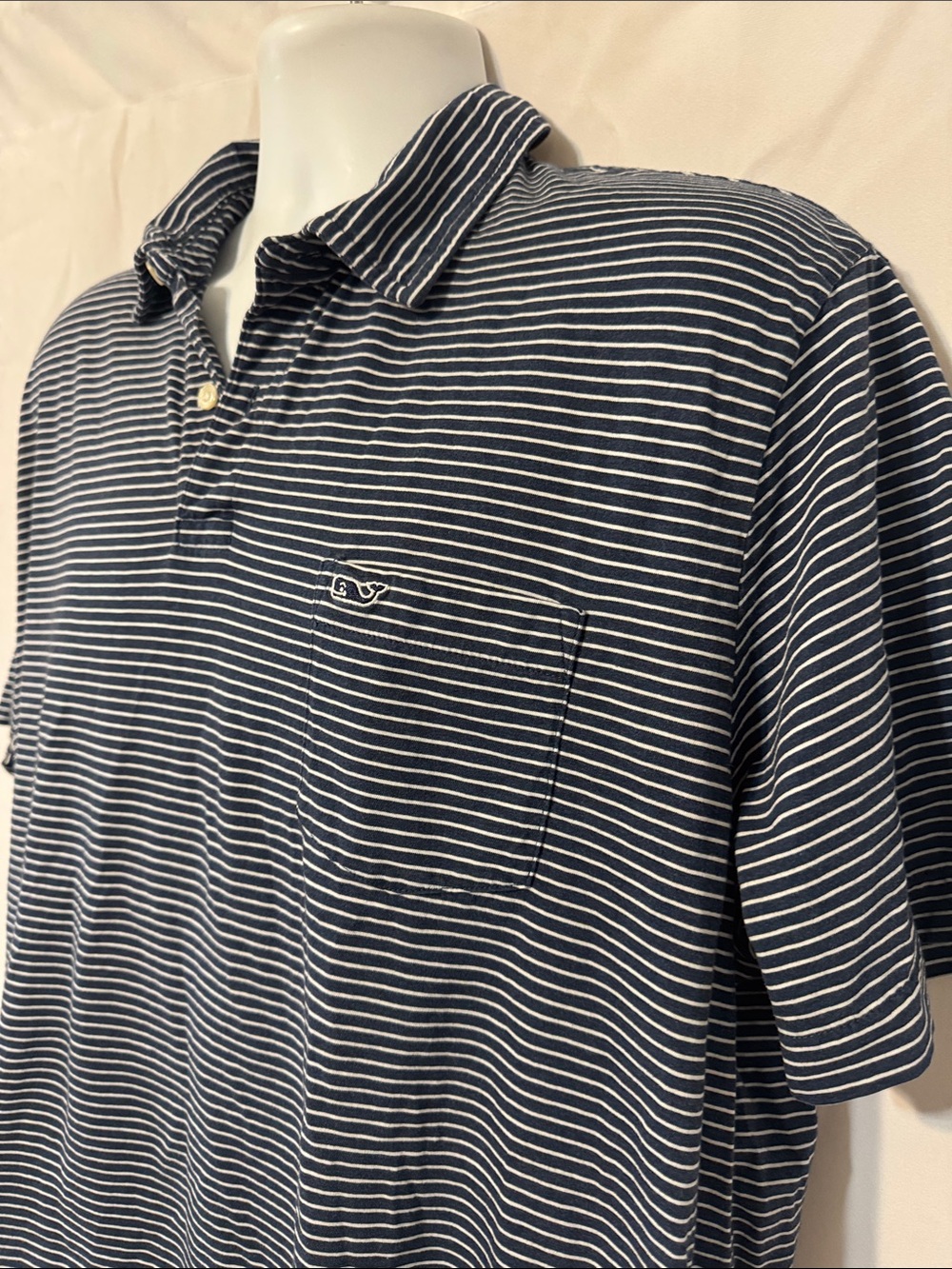Vineyard Vines Navy and White Striped Polo. Size XL - Picture 2 of 8